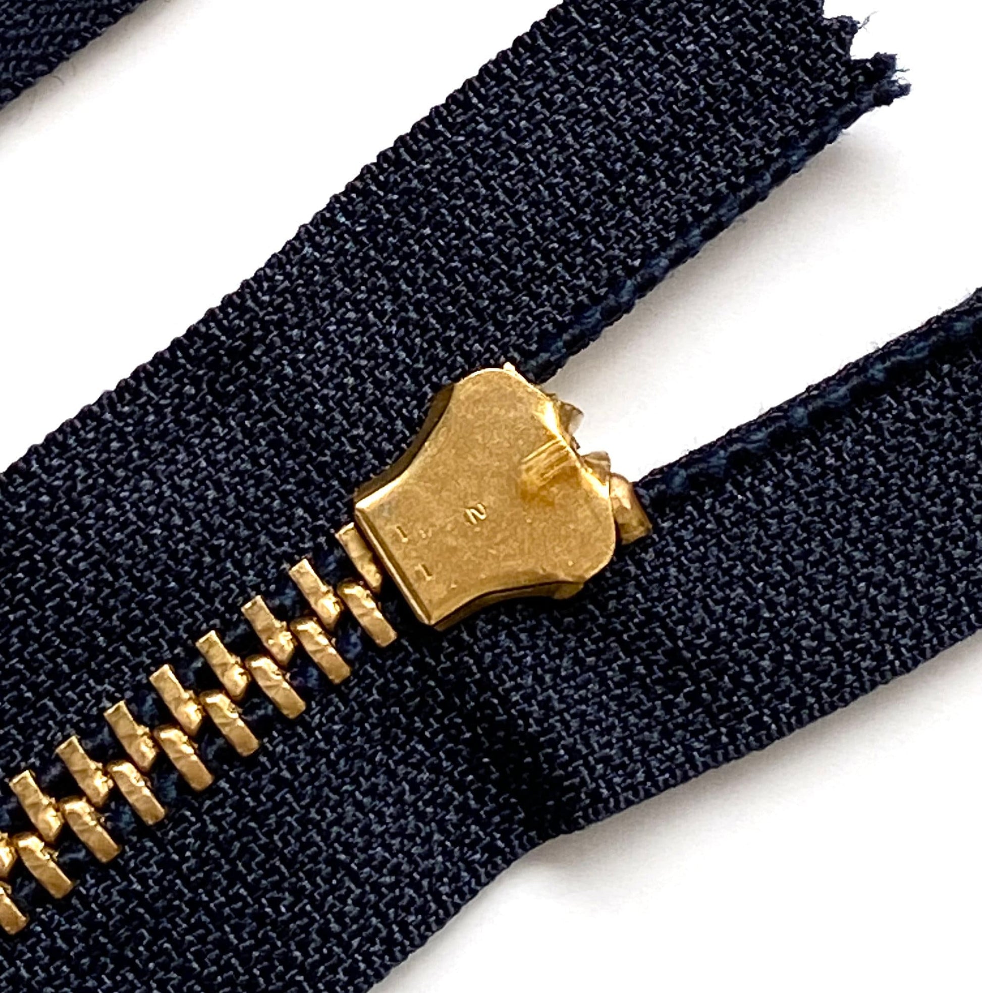 8" Vintage Zipper[Talon] Semi-Auto Lock